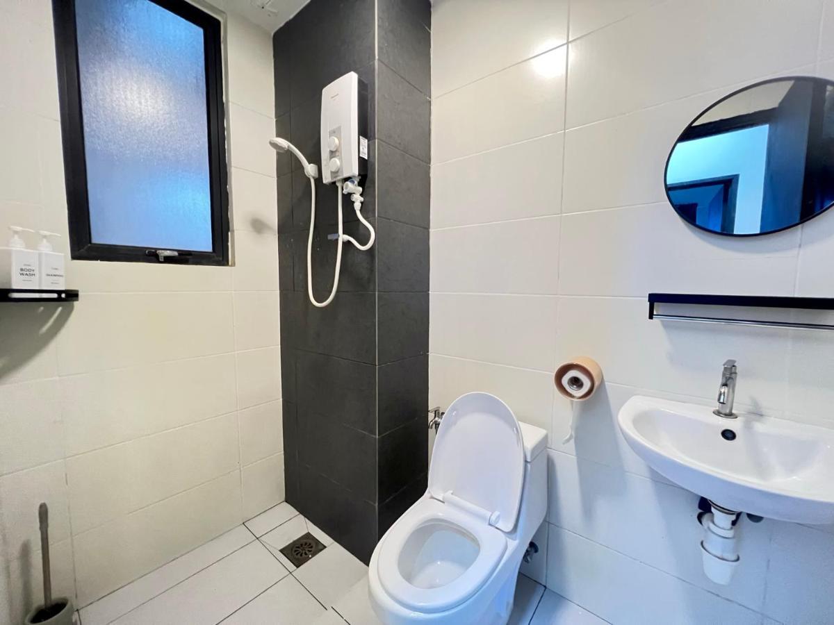 Riverview 8Pax 2Br In Kbtown Ps4, Netflix A-1-12 Kota Bharu Eksteriør billede